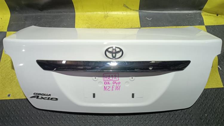 Крышка багажника Тойота Королла Аксио в Биробиджане 103985