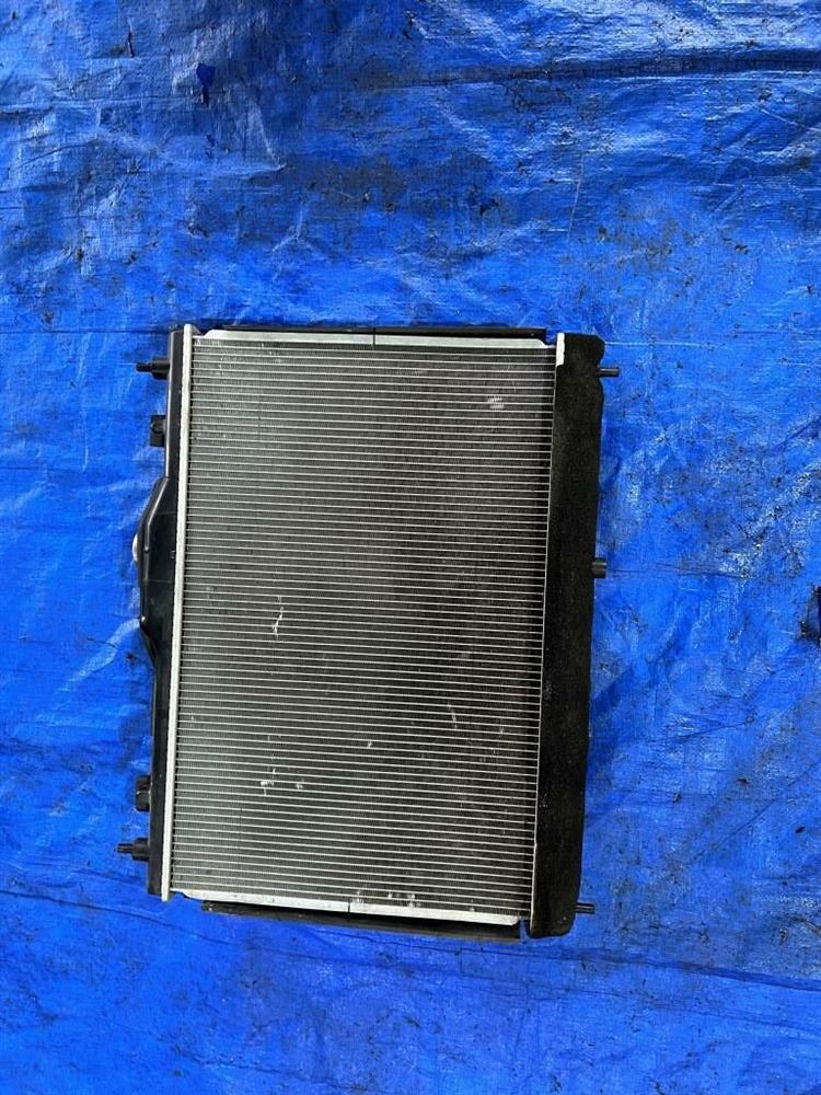 Радиатор основной Ниссан Жук в Биробиджане 239677