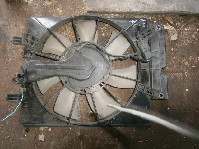 Диффузор радиатора Хонда СРВ в Биробиджане 24032