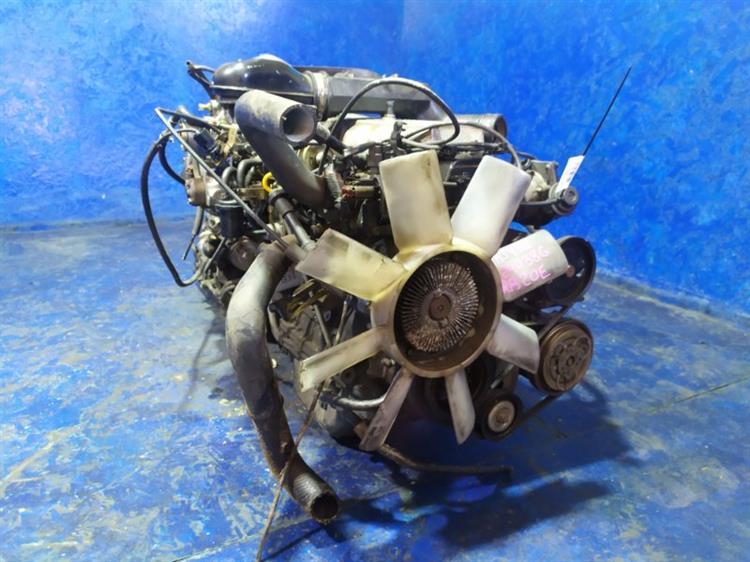 Двигатель Ниссан Седрик в Биробиджане 240386