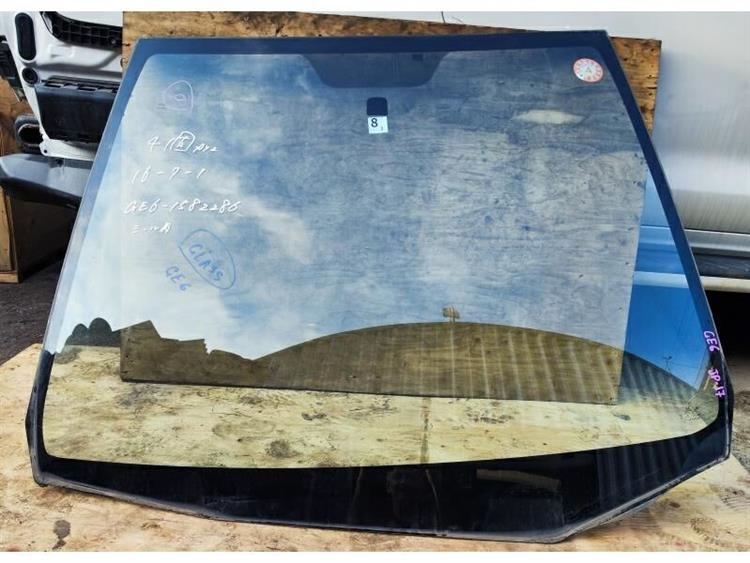 Лобовое стекло Хонда Фит в Биробиджане 255791