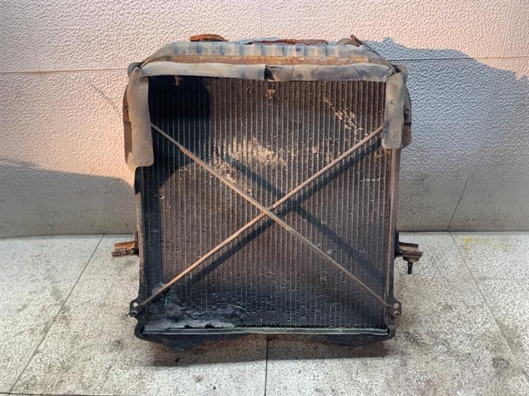 Радиатор основной Исузу Эльф в Биробиджане 373356