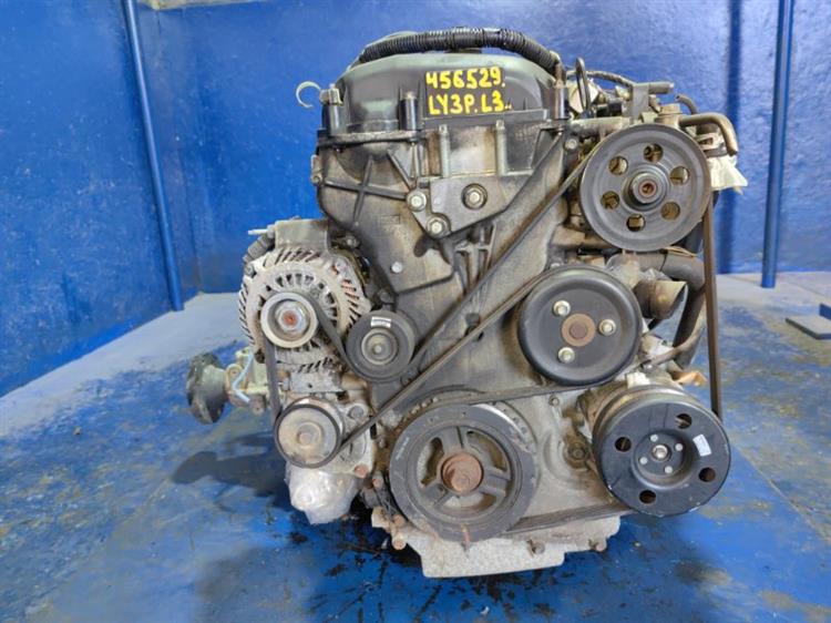 Двигатель Мазда МПВ в Биробиджане 456529