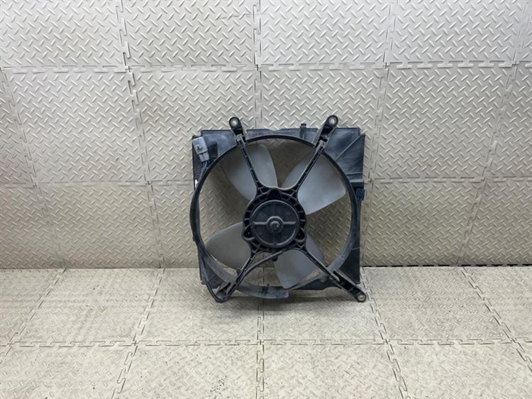 Вентилятор радиатора Toyota Corsa