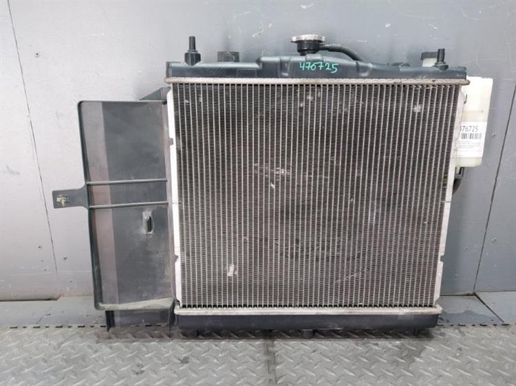 Радиатор основной Ниссан Марч в Биробиджане 476725