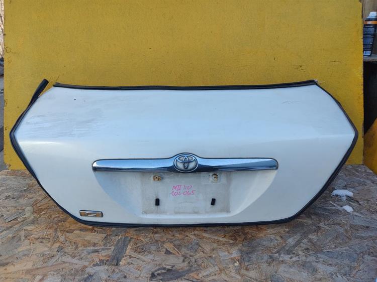 Крышка багажника Тойота Марк 2 в Биробиджане 50781