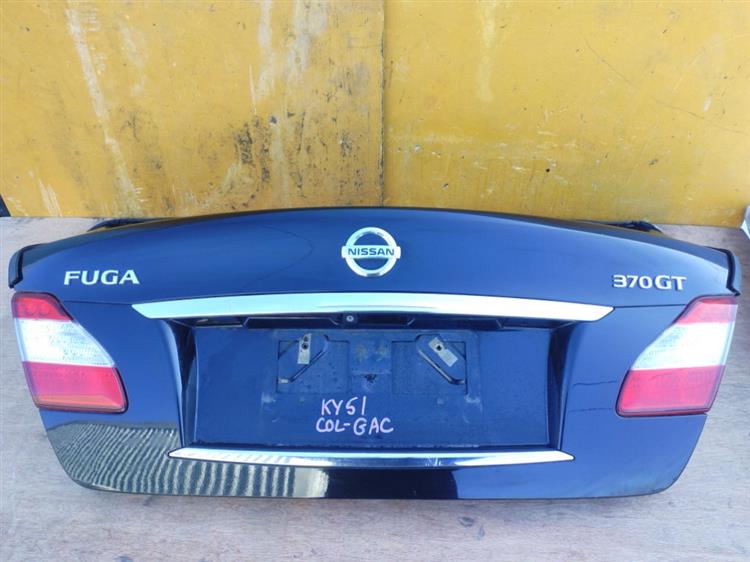 Крышка багажника Ниссан Фуга в Биробиджане 50813