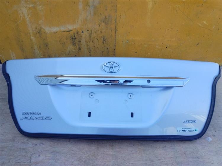 Крышка багажника Тойота Королла Аксио в Биробиджане 50868