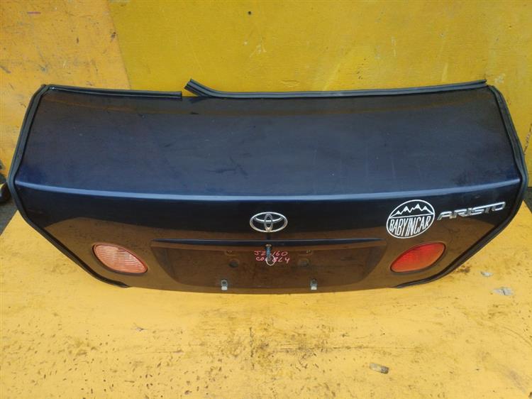 Крышка багажника Тойота Ариста в Биробиджане 555331