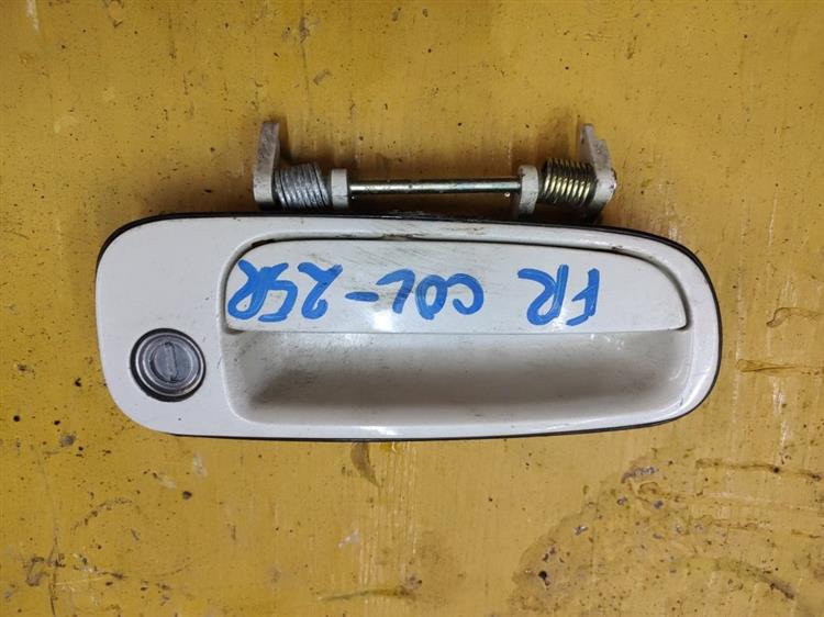Дверь Тойота Виста в Биробиджане 593231