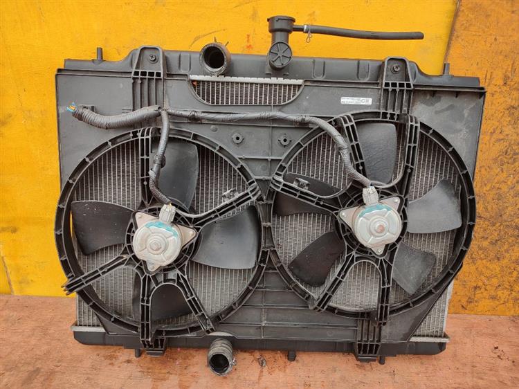 Радиатор основной Ниссан Серена в Биробиджане 608802