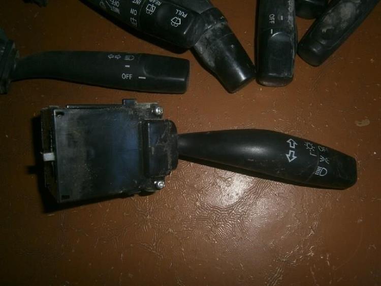Блок подрулевых переключателей Хонда Партнер в Биробиджане 60949