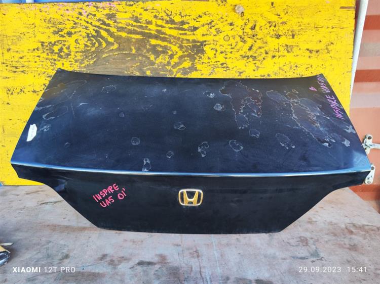 Крышка багажника Хонда Инспаер в Биробиджане 65152