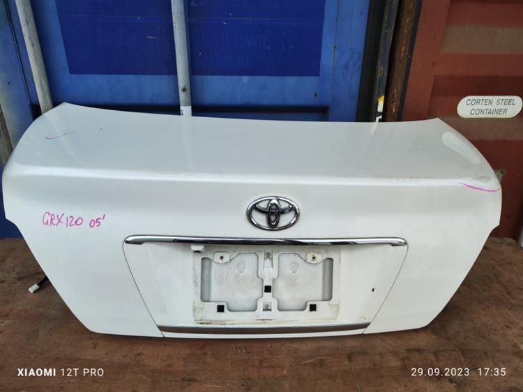 Крышка багажника Тойота Марк Х в Биробиджане 651741