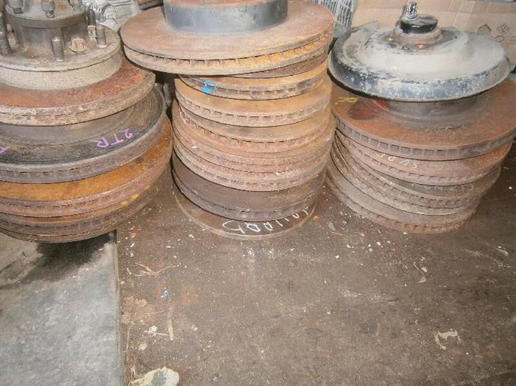 Тормозной диск Ниссан Блюберд Силфи в Биробиджане 65182