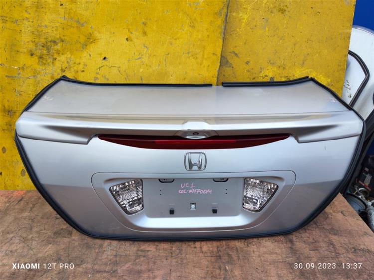 Крышка багажника Хонда Инспаер в Биробиджане 652201