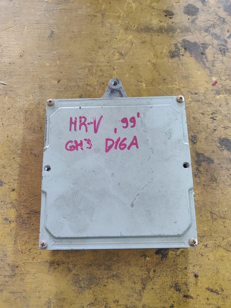 Блок управления ДВС Хонда ХРВ в Биробиджане 66316