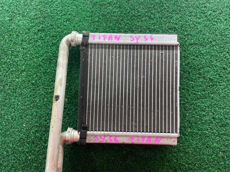 Радиатор печки Ниссан Титан в Биробиджане 928741
