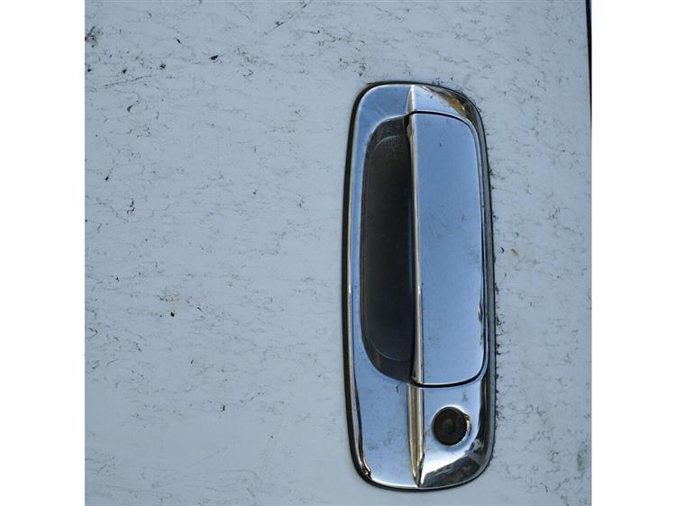 Дверь Тойота Краун в Биробиджане 94144